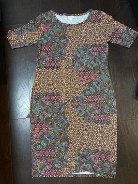 LuLaRoe Black Floral Geometric Shift Dress with Pink, Yellow & Teal Accents
